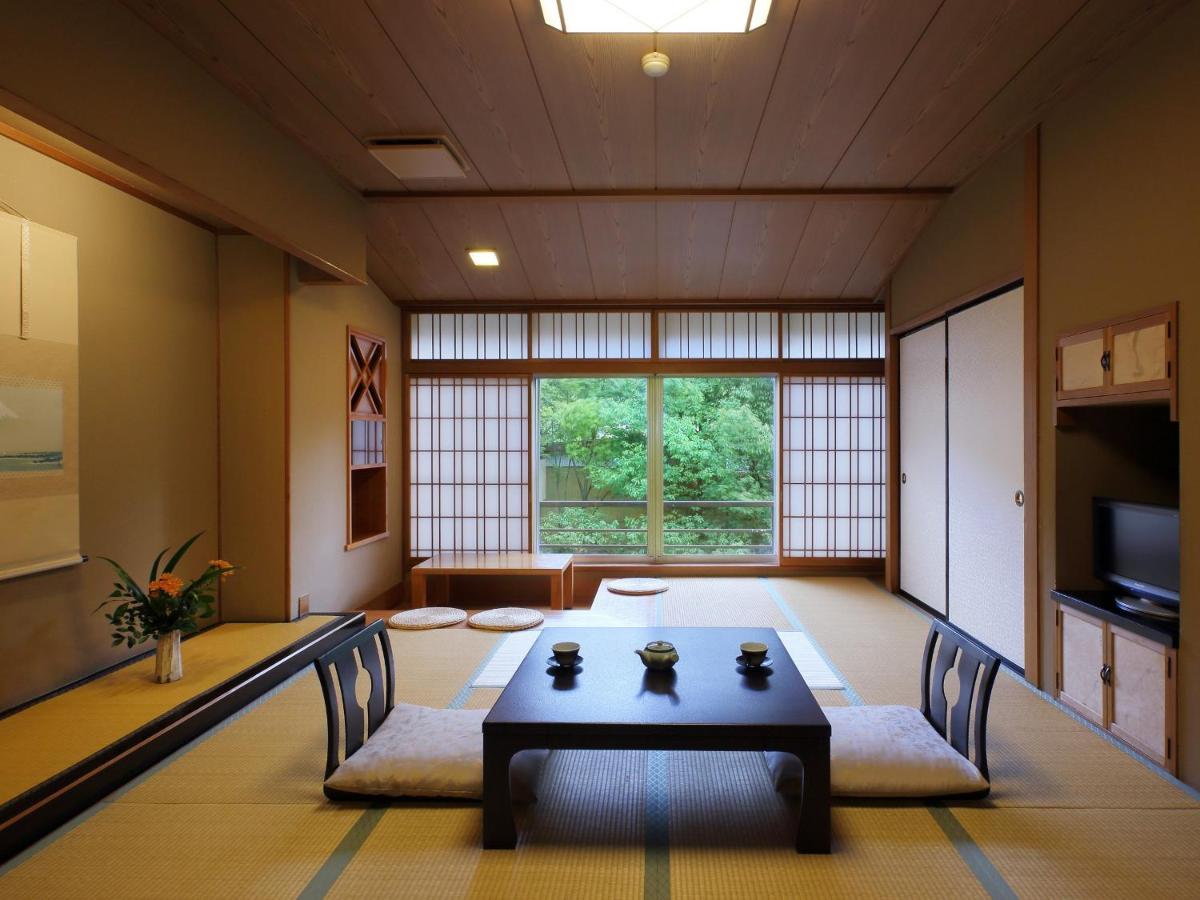 Club Wyndham Chikumakan Nagano Buitenkant foto